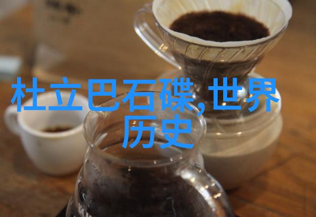 清明节上岂不知大名作家又有新作出然而这次的新作却是以兵器知识为背景以清明节再次唤醒那位郭隆真学长的记